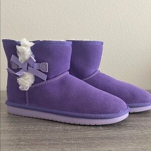 Koolaburra by Ugg Victoria Mini Boot